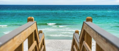 Beach nearby, sun-loungers, beach towels