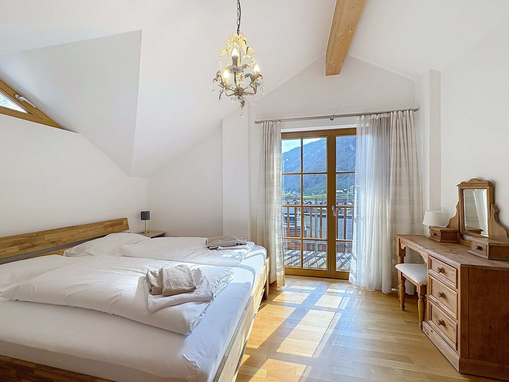 2 bedrooms, internet