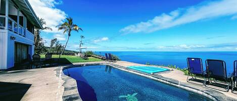 Piscina a l'aire lliure