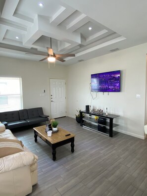 Smart TV