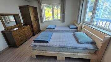 Classic Studio, Balcony, Ocean View | Free WiFi