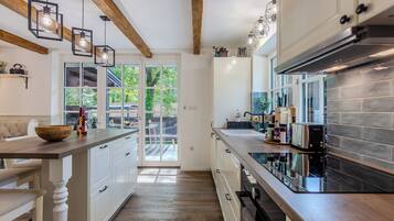 Standard House, Multiple Bedrooms (BalChill House With Sauna And Jacuzzi) | Private kitchen | Fridge, microwave, oven, stovetop