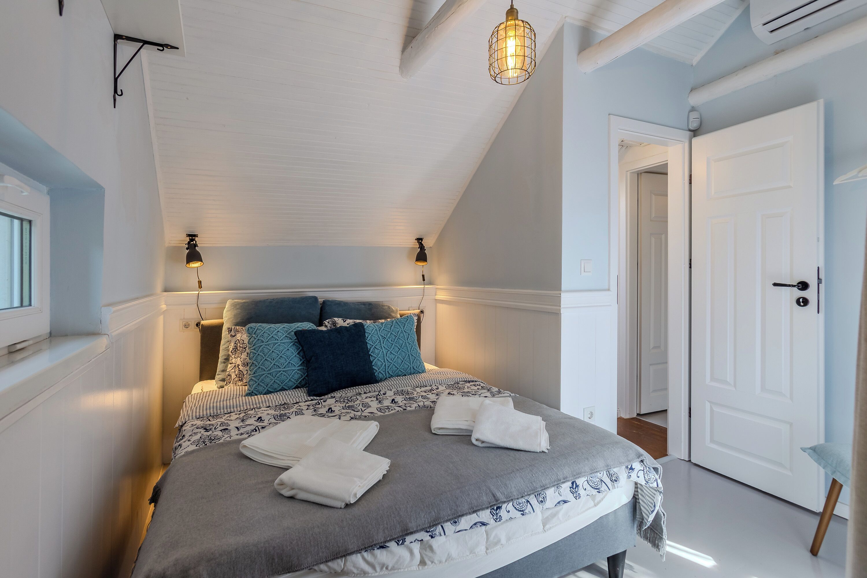 Standard House, Multiple Bedrooms (BalChill House With Sauna And Jacuzzi) | 2 bedrooms, laptop workspace, iron/ironing board, free WiFi