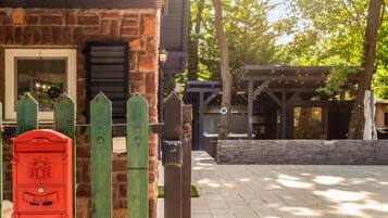 Standard House, Multiple Bedrooms (BalChill House With Sauna And Jacuzzi) | Exterior detail