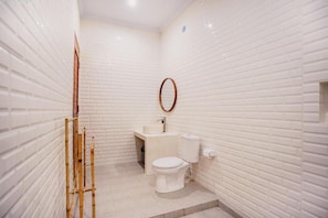 Ảnh chưa phân loại, 4 trong số 39 ảnh, nút