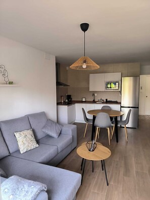 Living area - Embrujo Nazari 2, 5 minutes from the Alhambra and the center of Granada. (Granada)