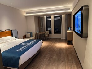 Economy Single Room | Desk, laptop workspace, free WiFi - Echarm Hotel - Guangzhou Jinrongcheng Dongpu Subway Station (Guangzhou)