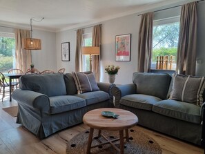 TV - House 1 with mountain view, 125sqm for max. 5 persons (Übersee)