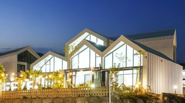 Exterior - Gyeongju Rose Breeze Pool Villa Pension (Gyeongju)