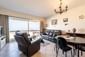 TV - Apartment in Blankenberge with Sea Views (Blankenberge)