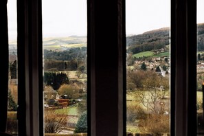 Studiosuite, Hügelblick | Blick auf den Garten