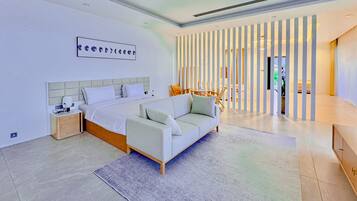 Minibar, desk, iron/ironing board, free WiFi