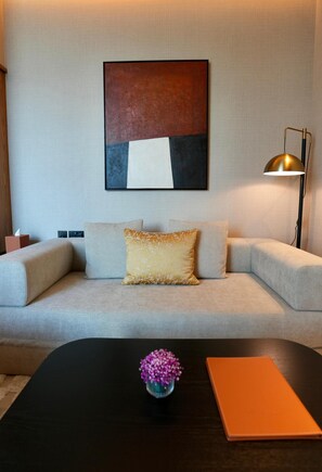 Smart TV 55 polegadas com canais via satélite