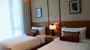 Minibar, caixa forta a l'habitació i cortines opaques