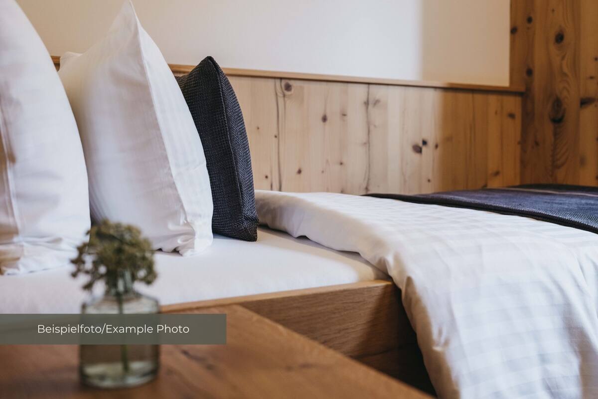 Single Room, Balcony | Free WiFi
