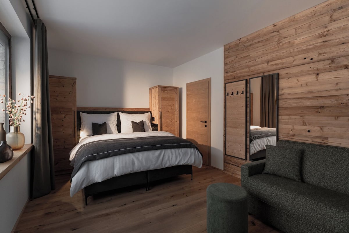 Two-Bedroom Suite | 免费 WiFi、床单