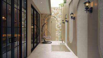 Residence Hot Tub | Room amenity