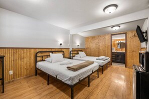 1 bedroom, WiFi, bed sheets - Room 20 – Spacious Stay (Lead)