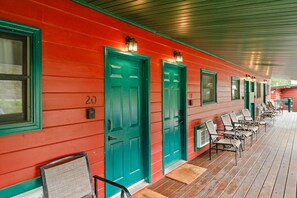 Terrace/patio - Room 20 – Spacious Stay (Lead)