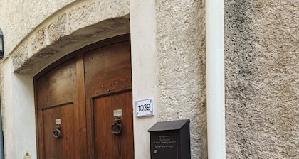 Small apartment in the heart of Moustiers Sainte Marie / Verdon