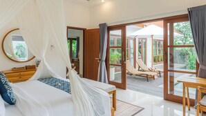 Villa, 3 soverom, bassengutsikt