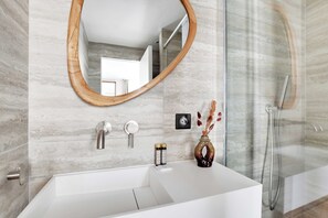 Maison | Salle de bain | Serviettes fournies