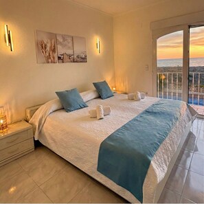 3 Schlafzimmer, Bügeleisen/Bügelbrett, WLAN, Bettwäsche