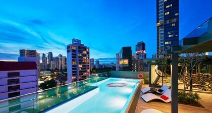 Deluxe Studio next to Mount Elizabeth Hospital and Orchard MRT