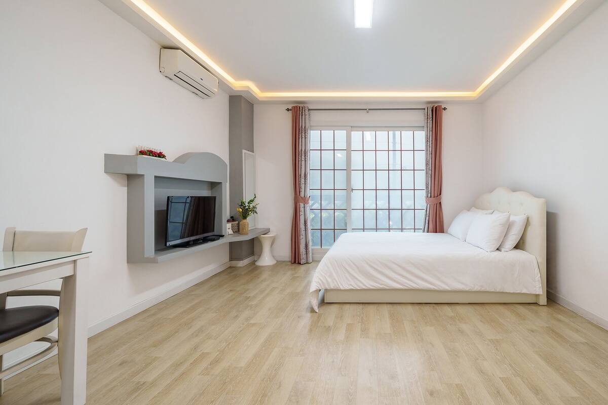 Basic Room, 1 Bedroom (Room 103 (BBQ / Netflix)) | 1 bedroom, free WiFi