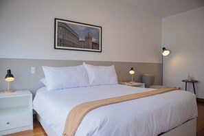 1 bedroom, iron/ironing board, WiFi, bed sheets - Wonderful 1BR with Great Deco in Miraflores (Miraflores)