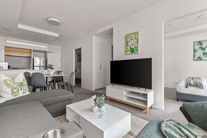 Tv, kontorer