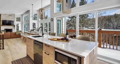 Grand Chalet Moderne au Bord de la RiviĂšre Rouge