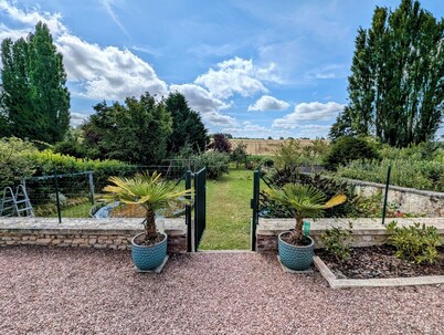 Large, quiet family home 10 minutes from Haras du Pin