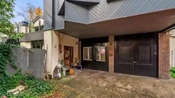 Apartment | Exterior