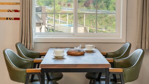 Basic-rum - 1 sovrum (Geranium (2nd Floor/Pet /BBQ)) | 1 sovrum och gratis wi-fi