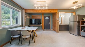 基本客房, 1 間臥室 (Violet(Pet /BBQ)) | 1 間睡房、免費 Wi-Fi