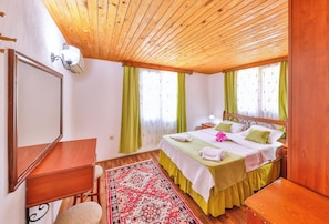 3 bedrooms, iron/ironing board, WiFi, bed sheets - Charming 3-bedroom villa , in superb Antalya Kas (Unknown)