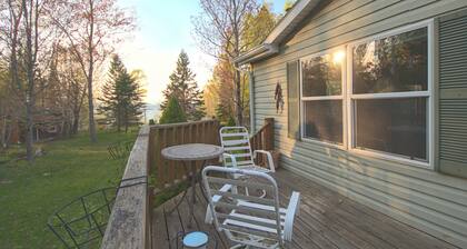 Orchard Acres | Charming Lake Superior Retreat