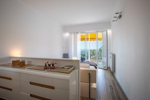 2 bedrooms, iron/ironing board, free WiFi, bed sheets - VISTA MARE AP4459 By Riviera Holiday Home (Villefranche-sur-Mer)
