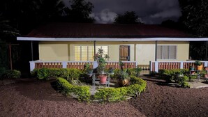 Maison, 2 chambres, accessible aux personnes à mobilité réduite, fumeurs | Terrasse/Patio