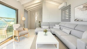 Villa, vue mer | Coin séjour