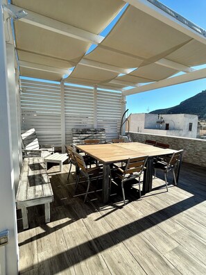 Outdoor dining - CENTRAL FAVIGNANA (Favignana)