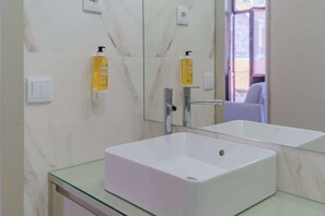 淋浴設備、風筒