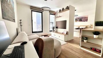 Televisión y oficina