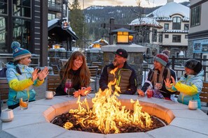 Property grounds - Peaceful Escape | Includes Two 1-Day Lift Tickets (Tamarack)