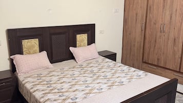 4 bedrooms, WiFi