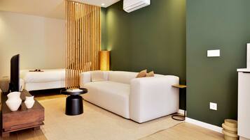 Una televisión, una oficina