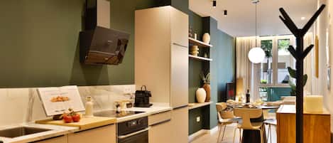 雪櫃、焗爐、爐具、洗碗機