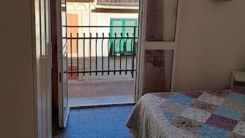 2 camere, ferro/asse da stiro, Wi-Fi gratuito, lenzuola