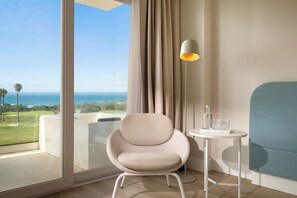 Junior Double or Twin Room, Sea View (Dolce Vita  "The One") | Terrace/patio